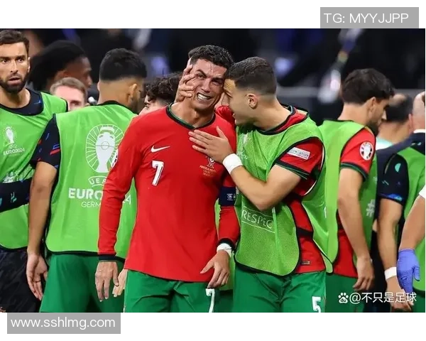 踢破足球的球星揭秘 他是如何让足球爆炸的