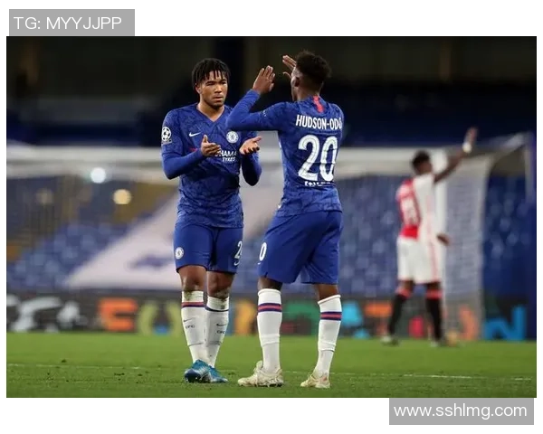 法国足球国家队8号球星:引领蓝军崛起的中场核心与未来之星 法国足球国家队8号球星:引领蓝军崛起的中场核心与未来之星