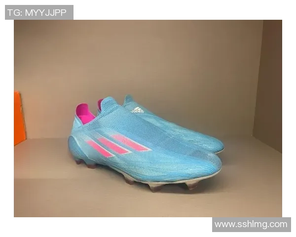 阿迪达斯X系列足球鞋助力球星突破极限展现速度与激情